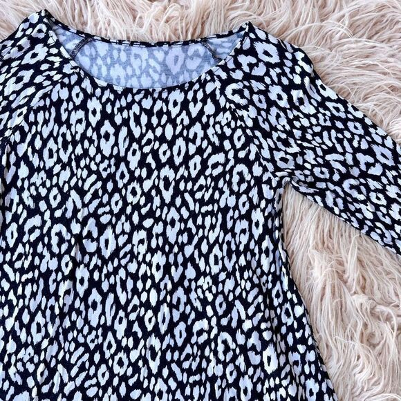 Leopard Print Top - Picture 2 of 3